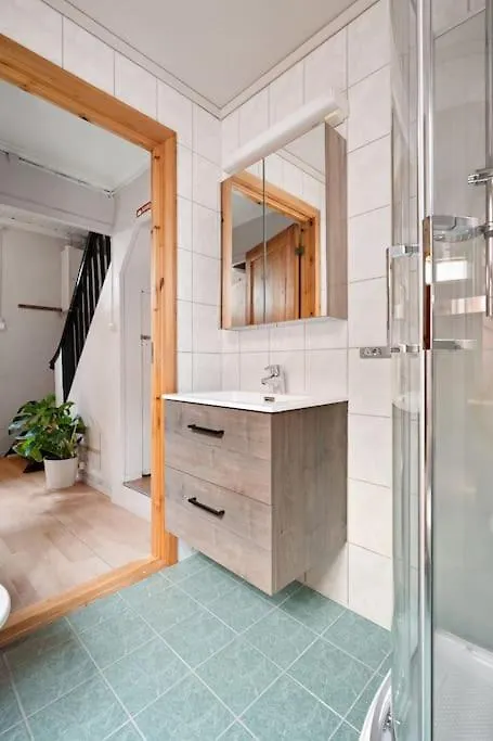 The Red House - Affordable Living In City Center Берген 0*,