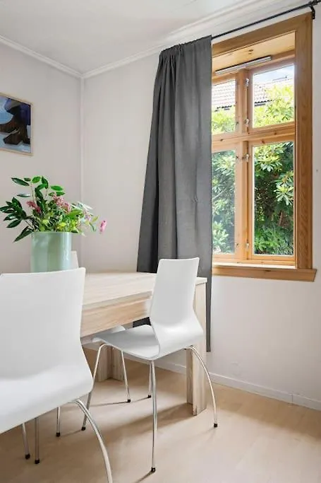 Апартаменты The Red House - Affordable Living In City Center Берген Норвегия
