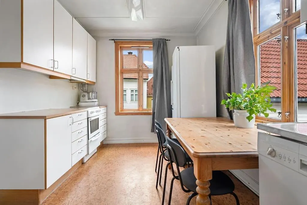 Апартаменты The Red House - Affordable Living In City Center Берген